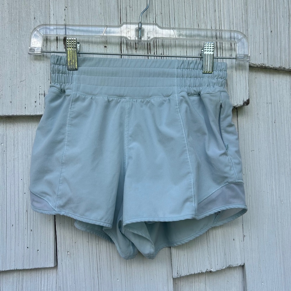 Lululemon Hotty Hot High Rise Lined Short 2.5 Light Blue Size 2 Running Athletic